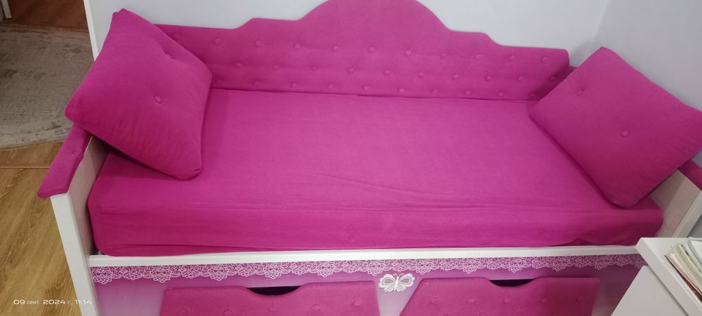 Продам кровать детскую