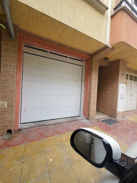 Дава се под наем Гараж / Паркомясто в Варна, Операта - 23 кв.м за 205 € - Снимка #2