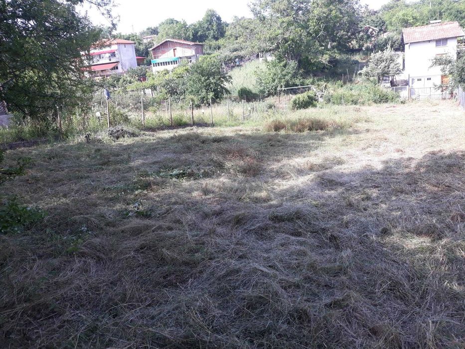 Продавам Имот с Вила местност Кенана Хасково