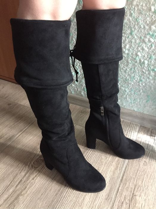 Продам демисезонные сапоги