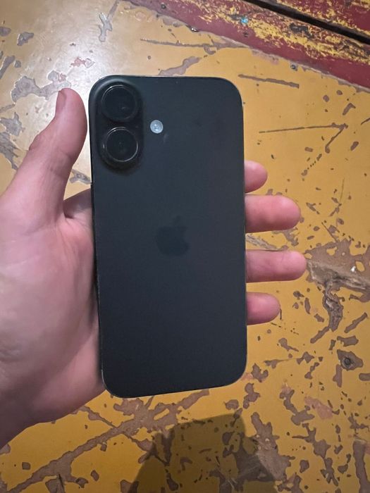 Продам айфон  16