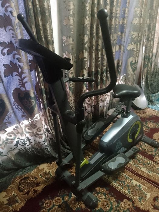 Sotiladi hali yangi adres buxoro qorakol