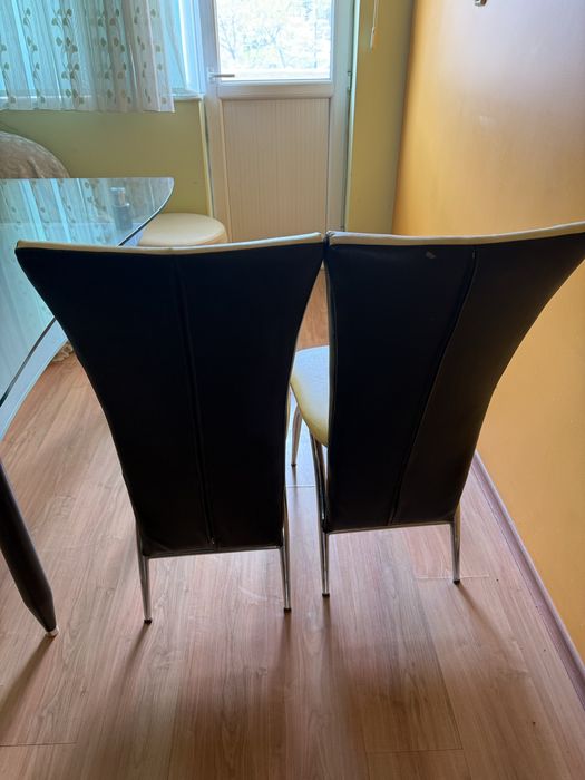 Продавам 3 стола