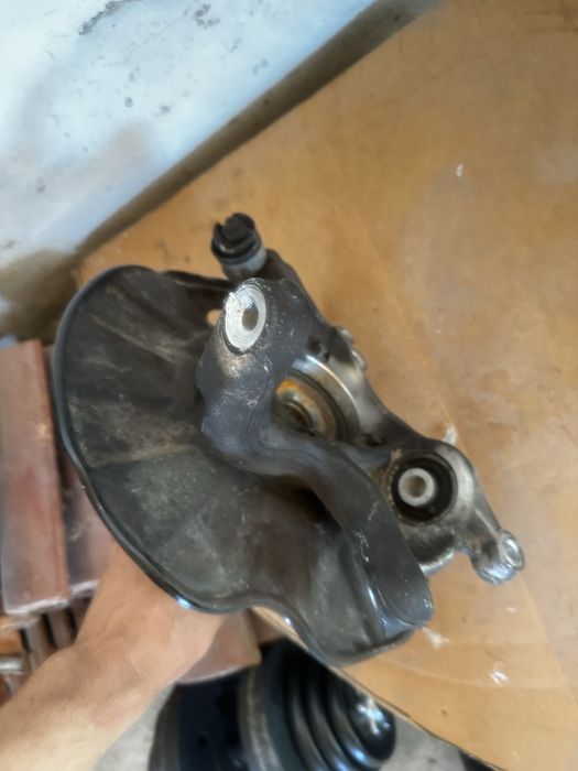 Заден шенкел за Mercedes S class W222 c217 Мерцедес