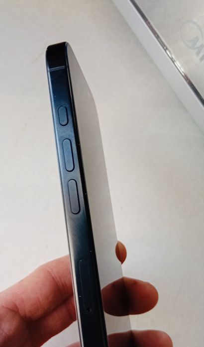 Продам iphone 16 PRO