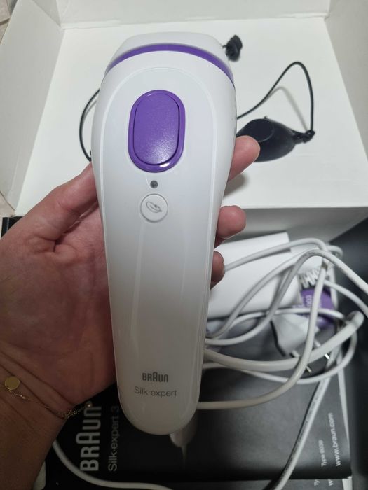 Epilator IPL Braun BD3001 - 250.000 pulsatii, SensoAdapt, Alb