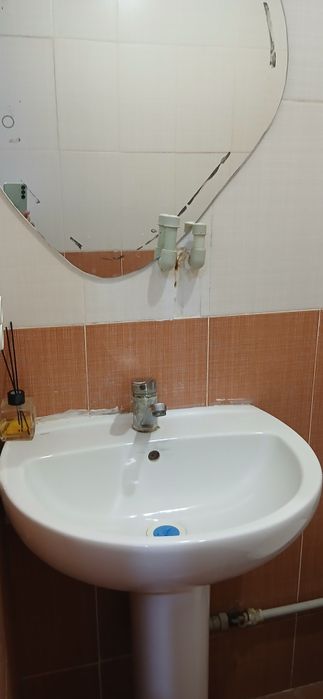 Сдам 1комнаты.В Общежитие