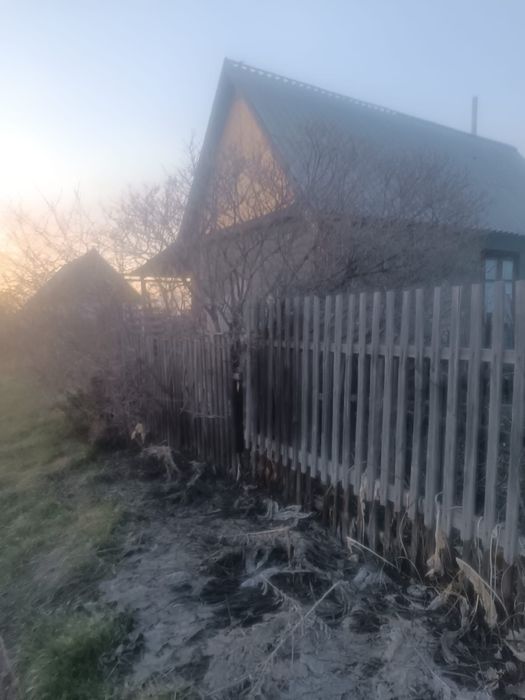 Продам дачу с домиком.