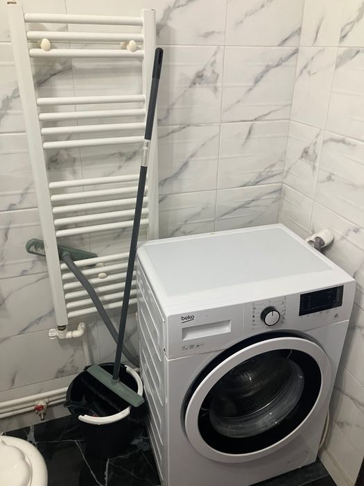 Închiriez garsonieră zona centrală