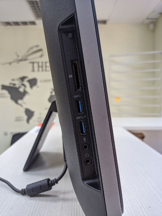 Монобок НР (240 Gb SSD, 4 Gb DDR4, 2 ядра)