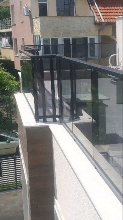 Алуминиеви парапети