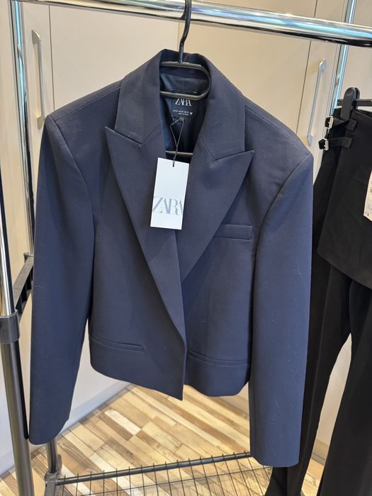 Дрехи на марката ZARA