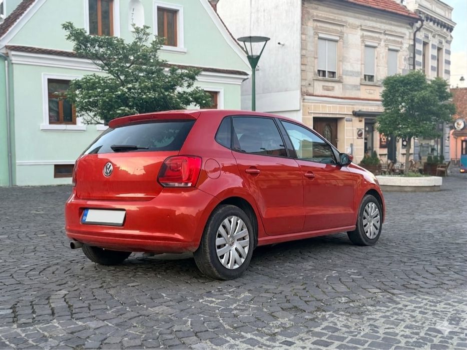 VOLKSWAGEN Polo 2010 — imagine 2