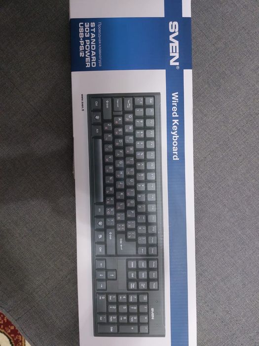 Клавиатуры, наушники ,адаптеры