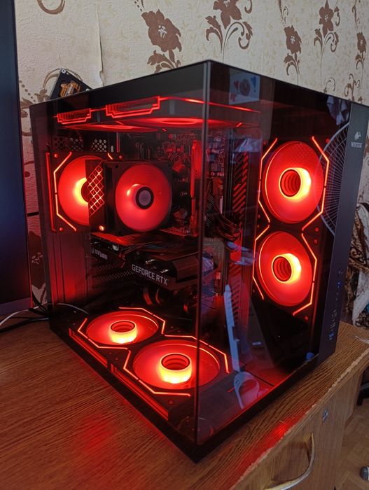 Мощный Мега компьютер в комплекте! RTX SSD HDD