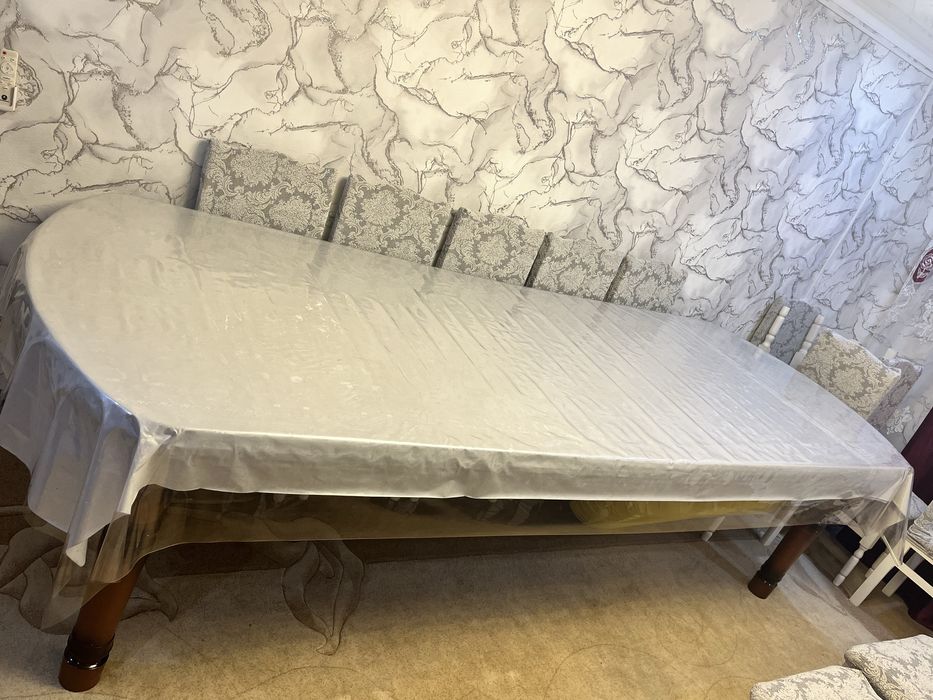 Продается стол 3.5 м