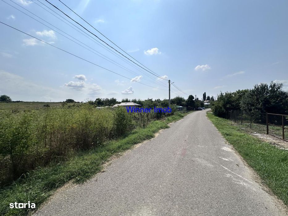 Vanzare teren 2800 mp.Crevedia Mare