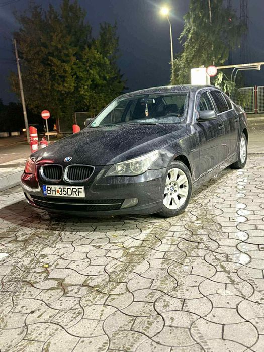 BMW Seria 5 E60 2.2 benzină – SCHIMB / 1500€ – fără acte