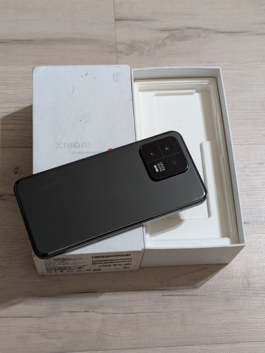 Xiaomi 13 256 gb Ram 12 5G global