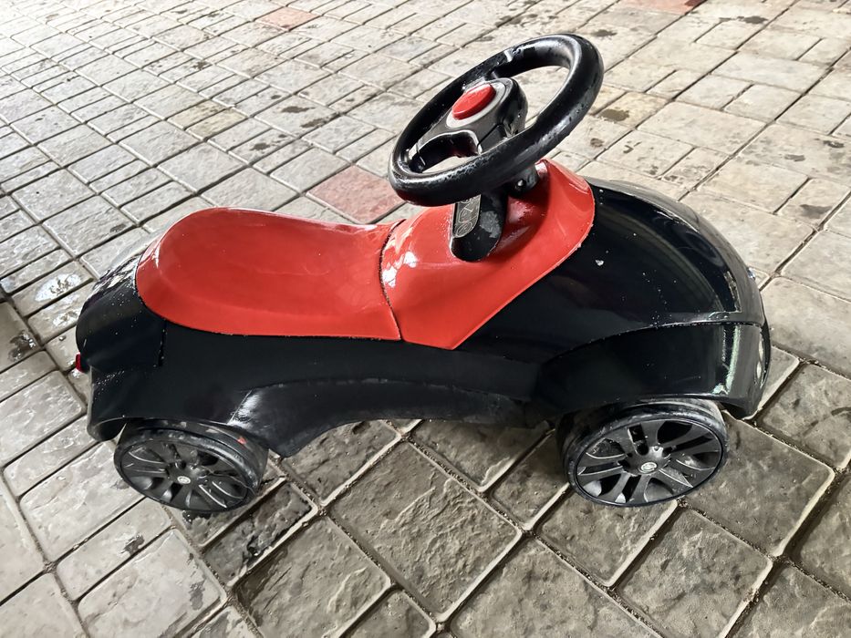 Машинка BMW машина