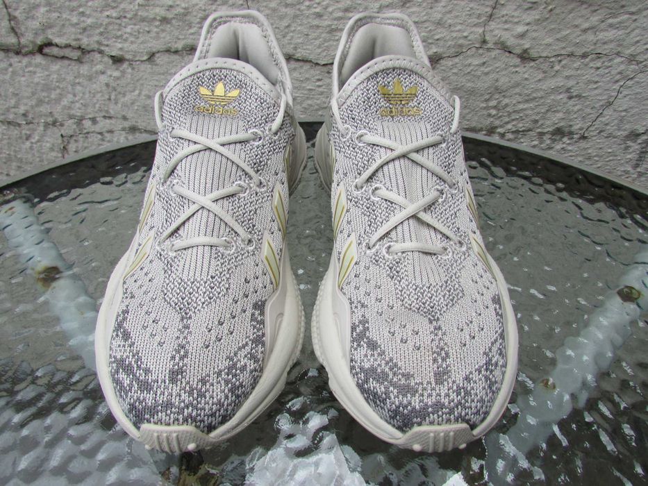 Дамски маратонки Adidas Ozweego Knit