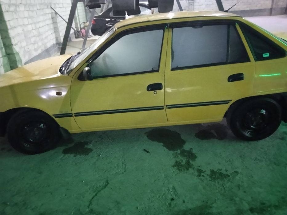 Nexia 1 sons sotiladi