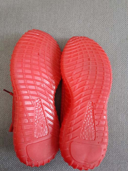 Женские тканевые кроссовки