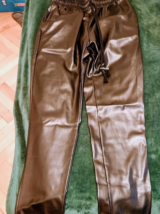 Pantaloni Young Rich White