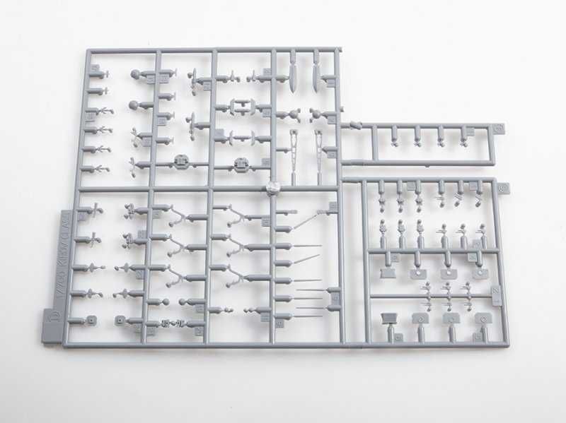 Сборная модель-Российский Атомный Крейсер "ПЁТР ВЕЛИКИЙ" масштаб 1:700