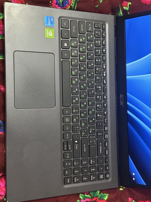 Acer extensa 215-54G sotiladi