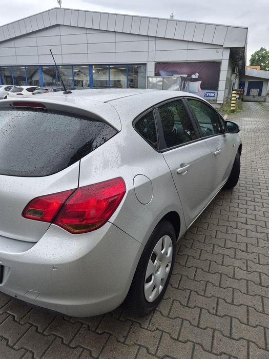 Vand Opel Astra J