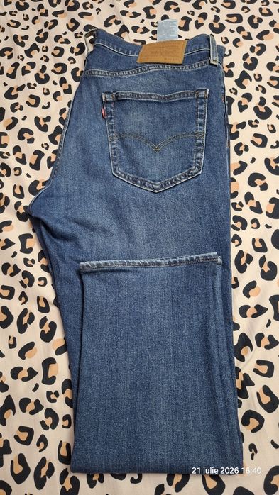 Blugi LEVI'S, Originali, modelul 511,măsura W36L32,albaștri