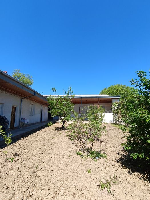 Продается дом Кибрай вдоль дороги