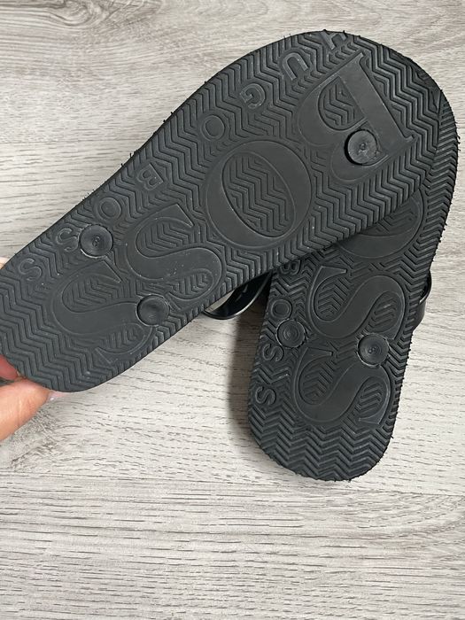 Детски оригинални чехли Hugo Boss 32/33