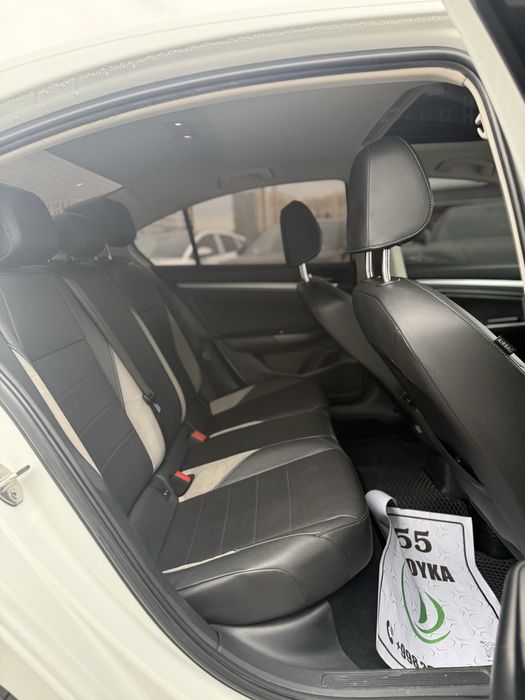 Volkswagen e bora elekrmobil