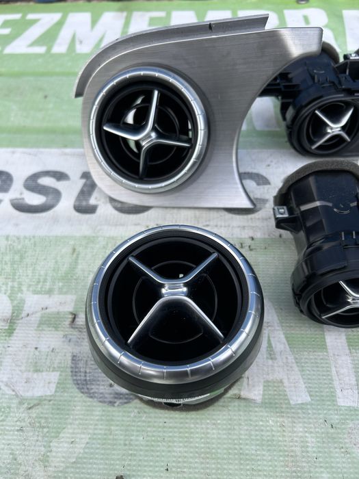 Grilă bord  ventilație aer Mercedrs X Class