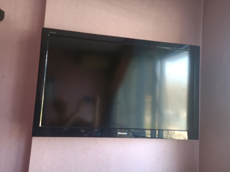 Продам телевизор 42 диагональ