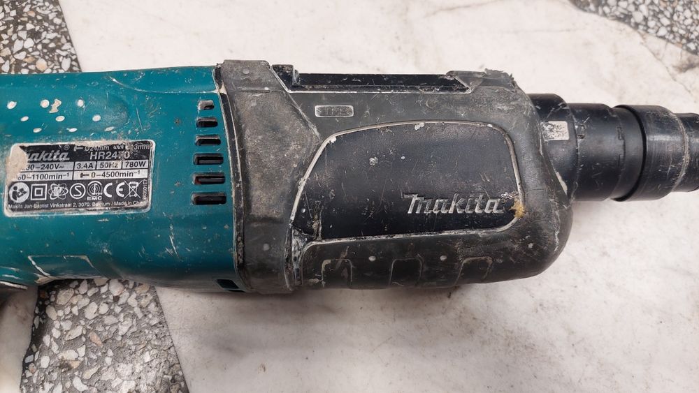 Бормашина  Makita HR2470