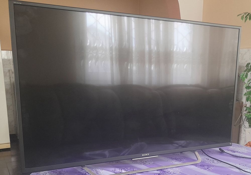 Теливизор sonny smart 49 inch