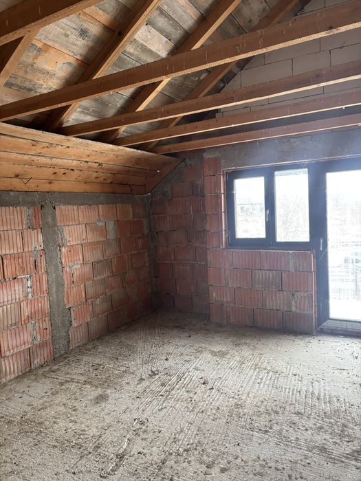 Casă la Roșu plus teren 2500 mp