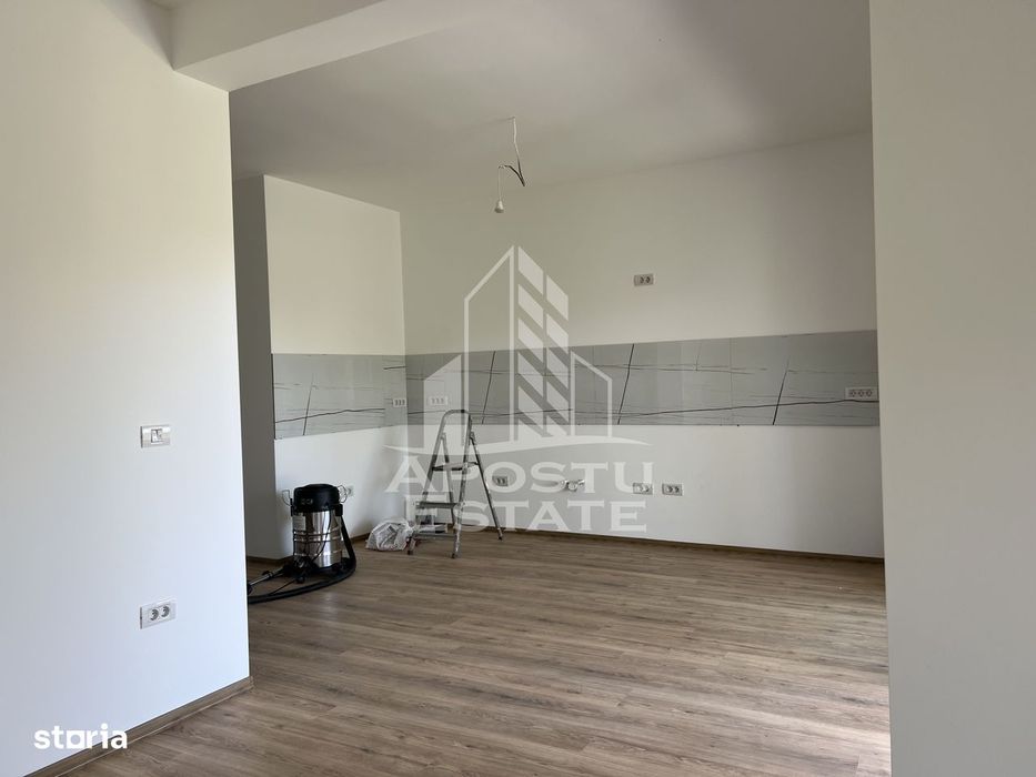 Duplex cu 4 camere P+E, de vanzare, in Beregsau Mare