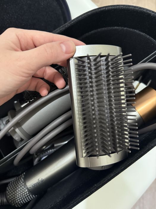 Стайлер Dyson Airwrap