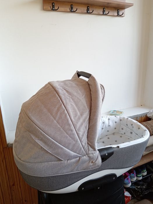 Комбинирана детска количка +столче за автомобил