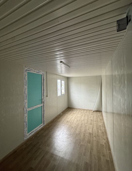 Container modular