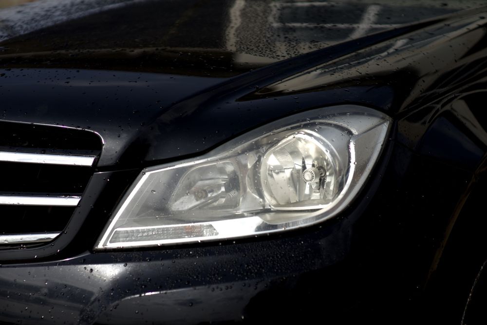 Dezmembrez Mercedes C W204 facelift bara far stop aripa capota usa