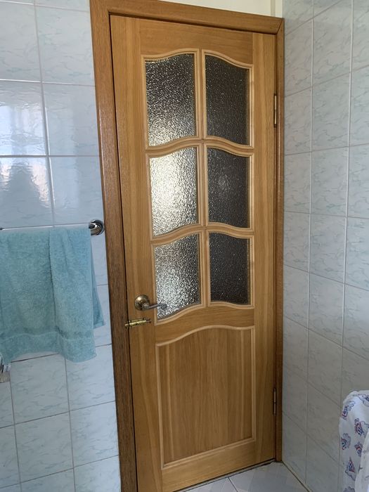 Продается двери комнатные