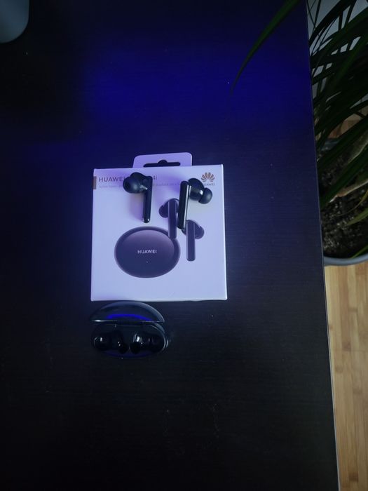 Casti Huawei Free Buds 4i