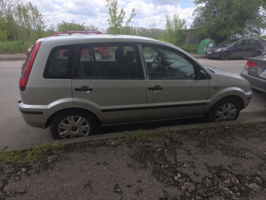 Ford Fusion 2003