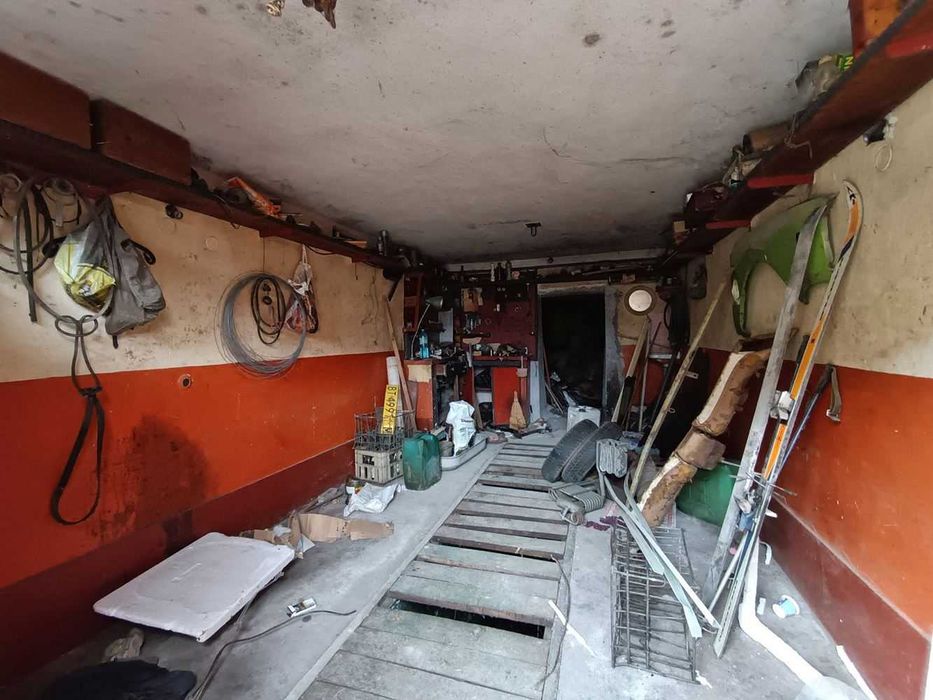 Четиристаен апартамент в кв. Акация