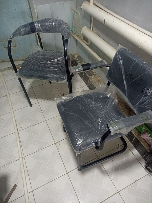 Офис, компьютер клублар, учебни центрлар ушин стулчиклер